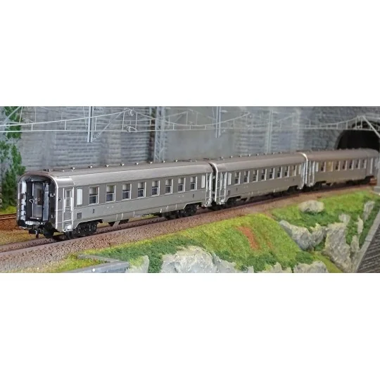 HJ4175-Jouef HJ4175 Set of 3 short passenger cars DEV Inox, SNCF, B8 / B8 / A6D, ep.III