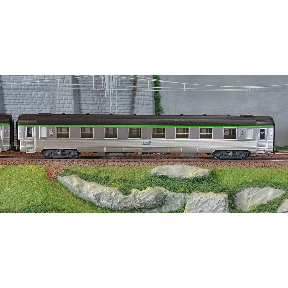 Jouef HJ4177 Set de 2 voitures voyageurs courtes DEV Inox, SNCF, cartouche Corail, B8 / B8 Jouef HJ4177 - 4