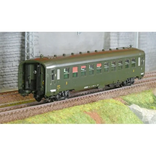 VB-390-Ree Modeles VB390 Voiture voyageurs DEV AO courte, SNCF, B10 U52, vert 306, ep.III