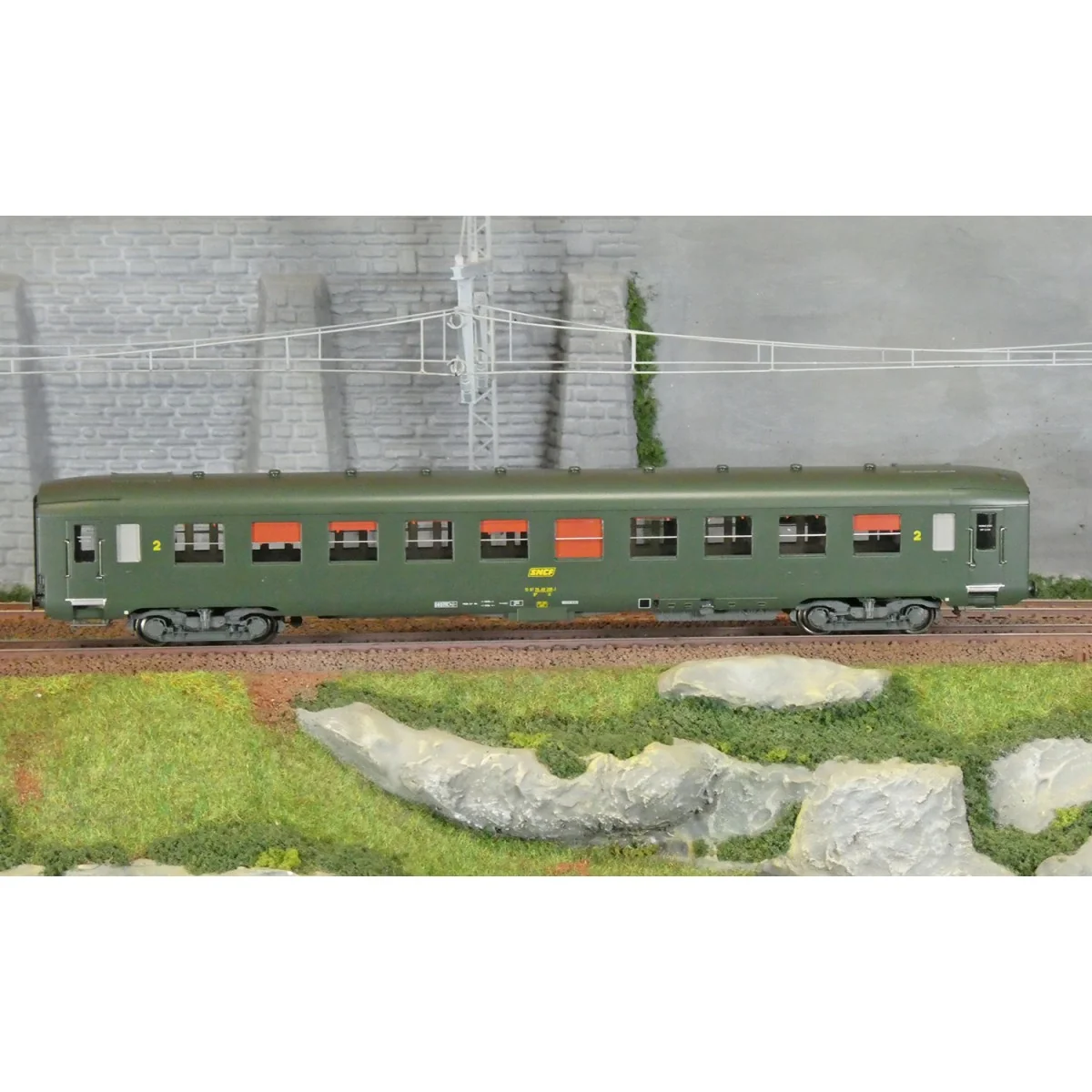 Ree Modeles VB393 Short DEV AO passenger car, SNCF, B10 U52, green ...