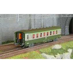 Ree Modeles VB398 Voiture voyageurs DEV AO courte, SNCF, B8 ex-A8 U53, vert 302/gris 804, ep.IV-V Ree Modeles VB-398 - 1