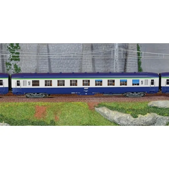 VB-402-Ree Modeles VB402 Set of 3 DEV AO Couchette Passenger Cars, SNCF, B9c9, Blue/Grey, Framed Logo, Era IV-V