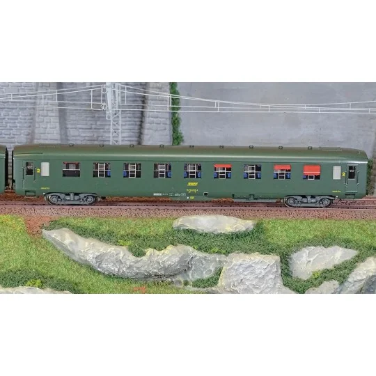 VB-405-Ree Modeles VB405 Set of 3 DEV AO Sleeping Cars, SNCF, B9c9, Green 301, Framed Logo, Era IV