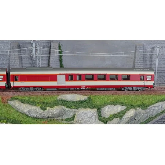 HJ4192-Jouef HJ4192 Set of 3 Grand Confort passenger cars TEE Le Kléber, SNCF, A8u / A8tu / A4Dtux, illuminated