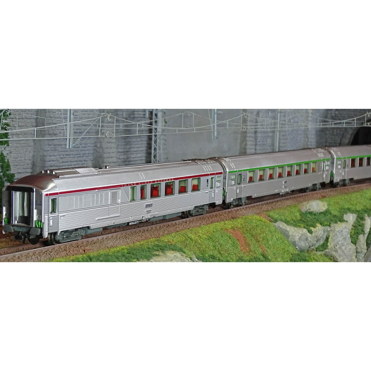 Jouef HJ4196 Set de 3 voitures voyageurs, EC Etoile du Nord, SNCF, A4Dtux / B8u / B9 1/2tu Jouef HJ4196 - 2