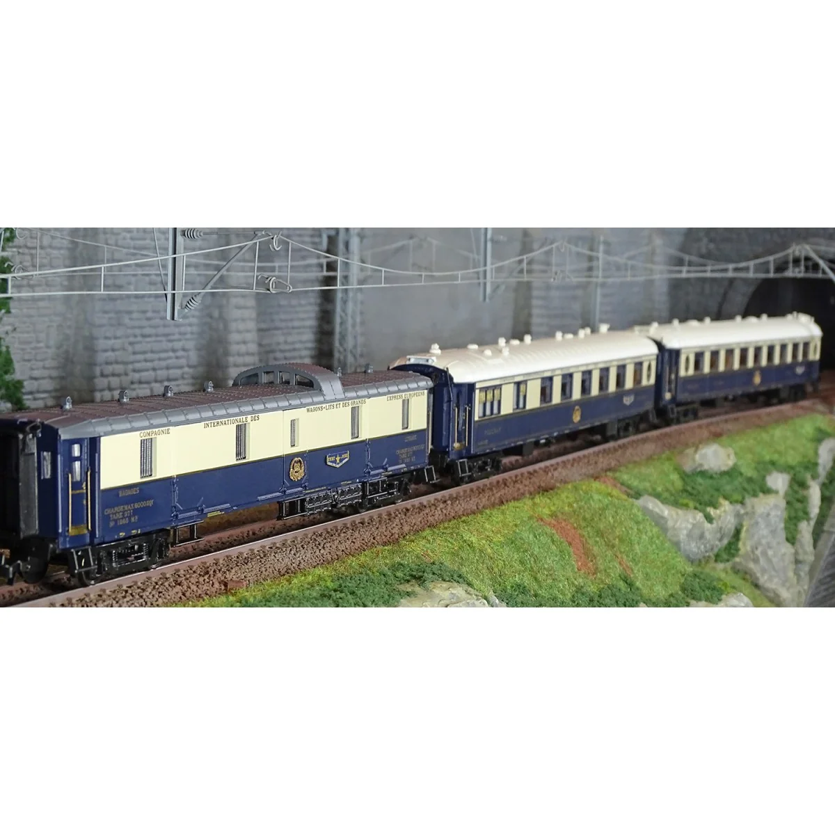 Jouef HJ4199 Set of 3 CIWL passenger cars, Etoile du Nord, DD3 / VP...