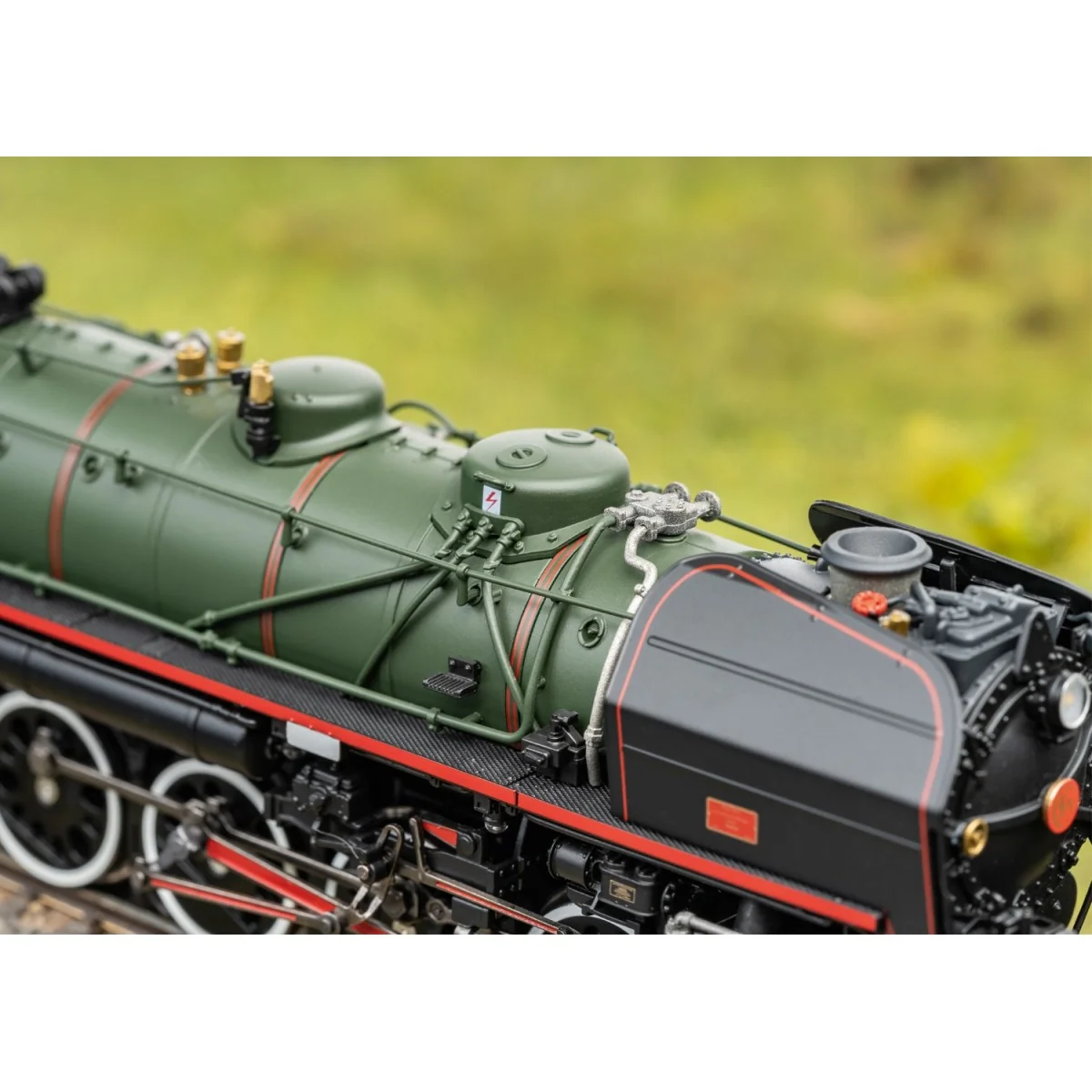 Trix 25141 Class 141-R 1244 Steam Locomotive, SNCF, Digital Sound -...