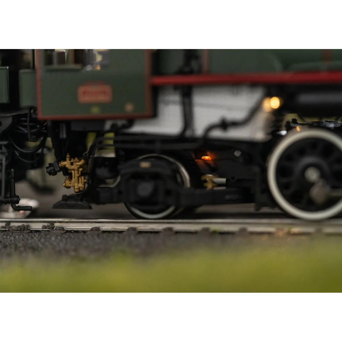 Trix 25141 Class 141-R 1244 Steam Locomotive, SNCF, Digital Sound -...