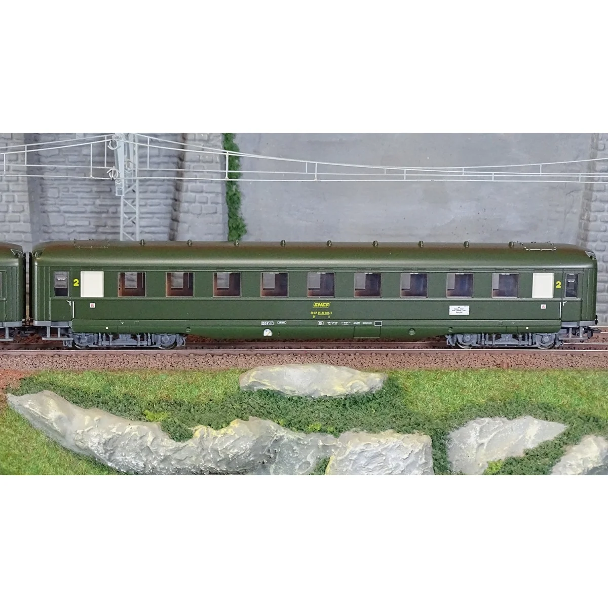 Marklin 43230 Set of 3 passenger cars, SNCF, 2x 2nd class and 1x 1s...
