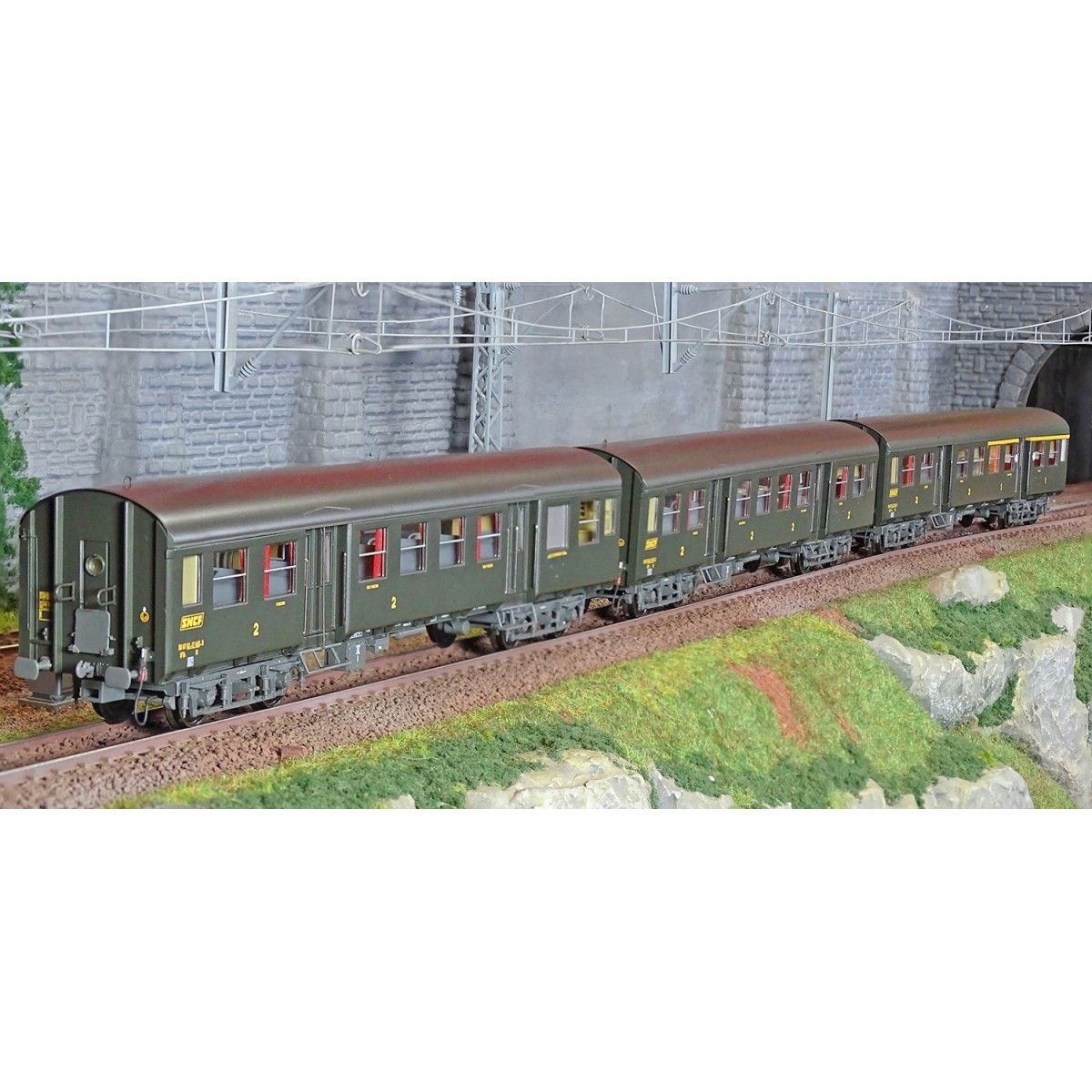EPM 41.33.05 Set of 3 Romilly coaches, A5B4tz + B9 1/2t + B7Dt, gre...