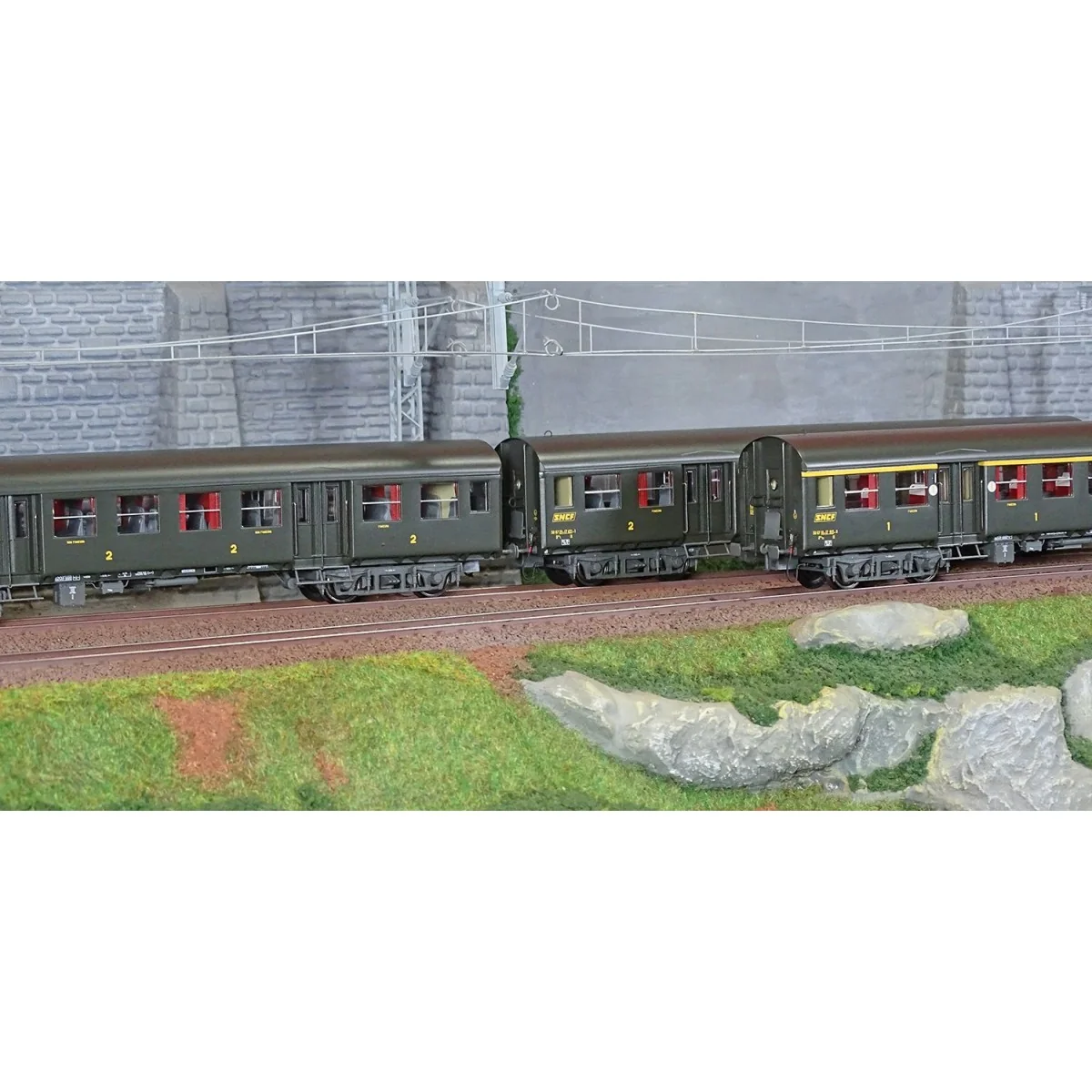 EPM 41.33.06 Set of 3 Romilly coaches, A10 1/2t + B9 1/2t + B9 1/2t...