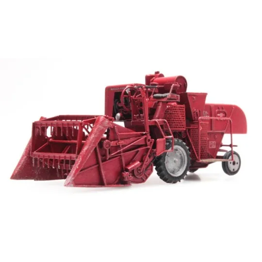 Artitec 387.337 Massey-Ferguson MF830 Combine Harvester - Arti_387.337 Arti_387.337-Artitec 387.337 Massey-Ferguson MF830 Combine Harvester - Arti_387.337