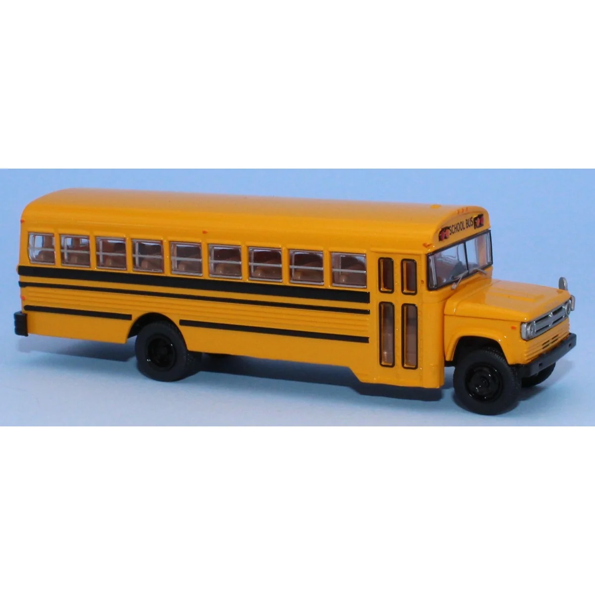 Brekina 61330 Coach Dodge S 600, Schoolbus, 1970