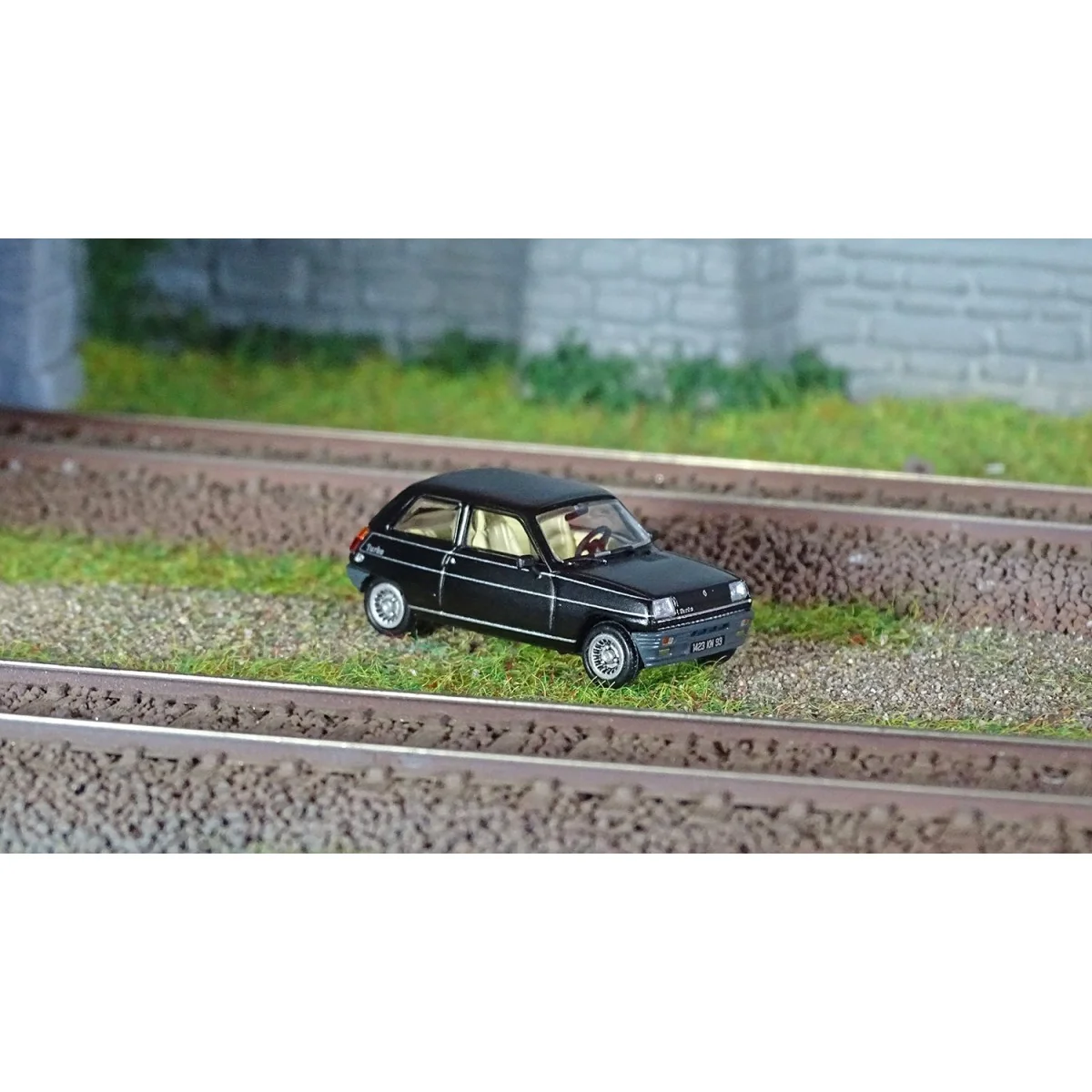Ree Models CB165 Renault R5 Alpine Turbo 1981 Car, Black Ree Models CB165 Renault R5 Alpine Turbo 1981 Car, Black