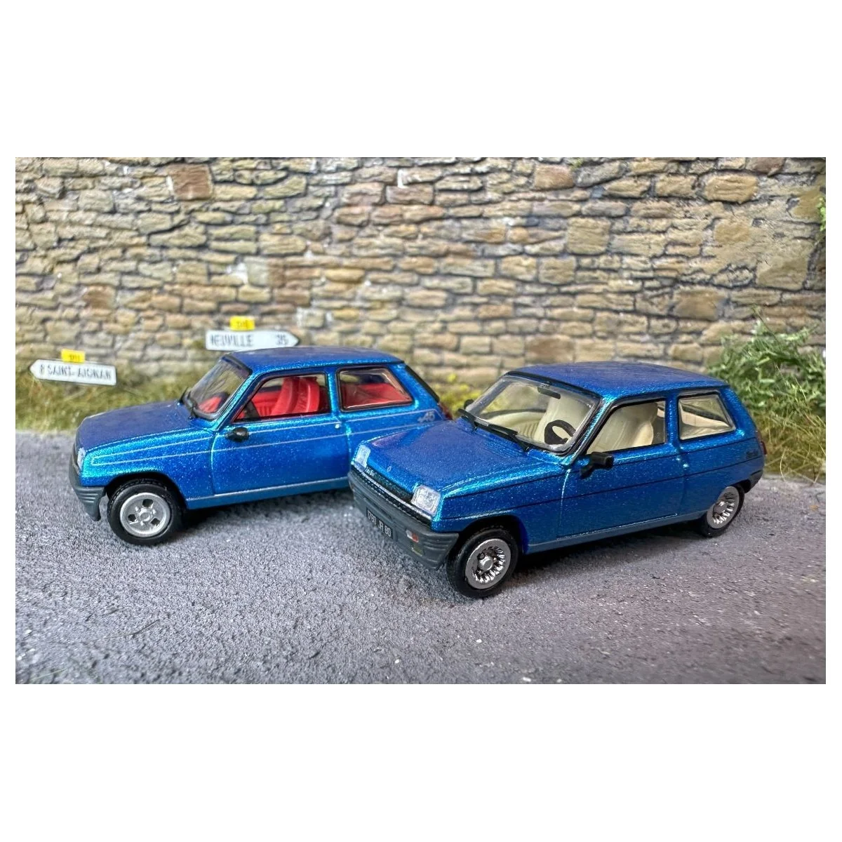 Ree Modeles CB166 Voiture Renault R5 Alpine Turbo 1981, Bleue Ree Modeles CB-166 - 2 Ree Modeles CB166 Voiture Renault R5 Alpine Turbo 1981, Bleue Ree Modeles CB-166 - 2