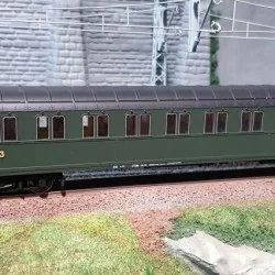 Ree Modeles VB 50271 Voiture voyageurs, C10 3eme classe, 11979, ex-FS Ree Modeles VB-50271 - 1