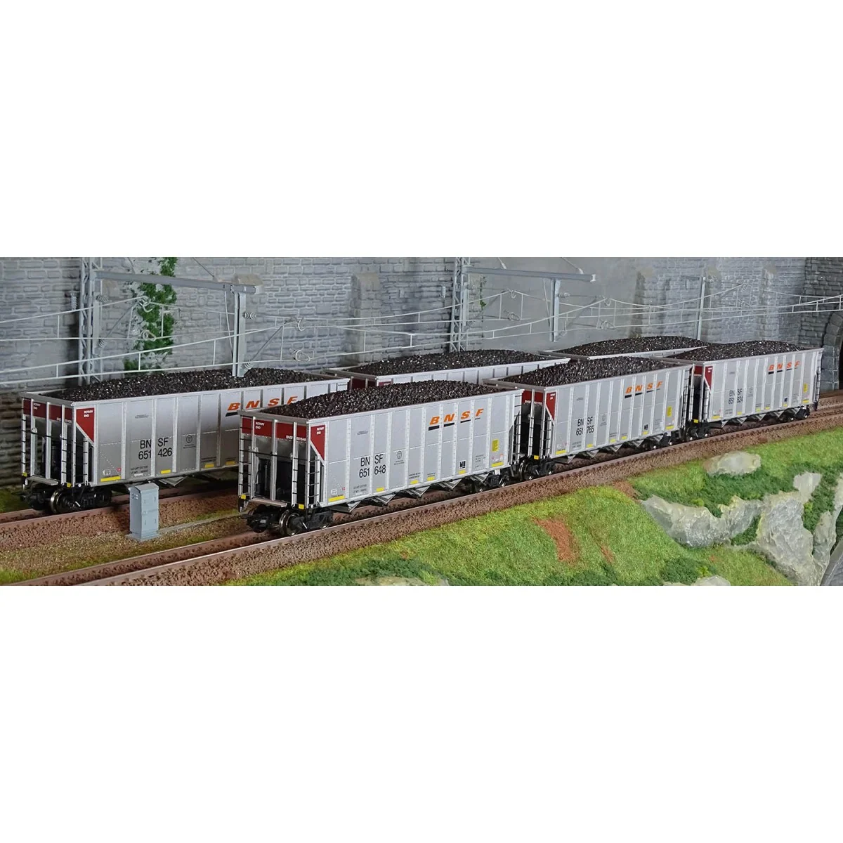 Trix 24911 Set of 6 coal wagons, "Hopper Cars", BNSF - Trix_24911