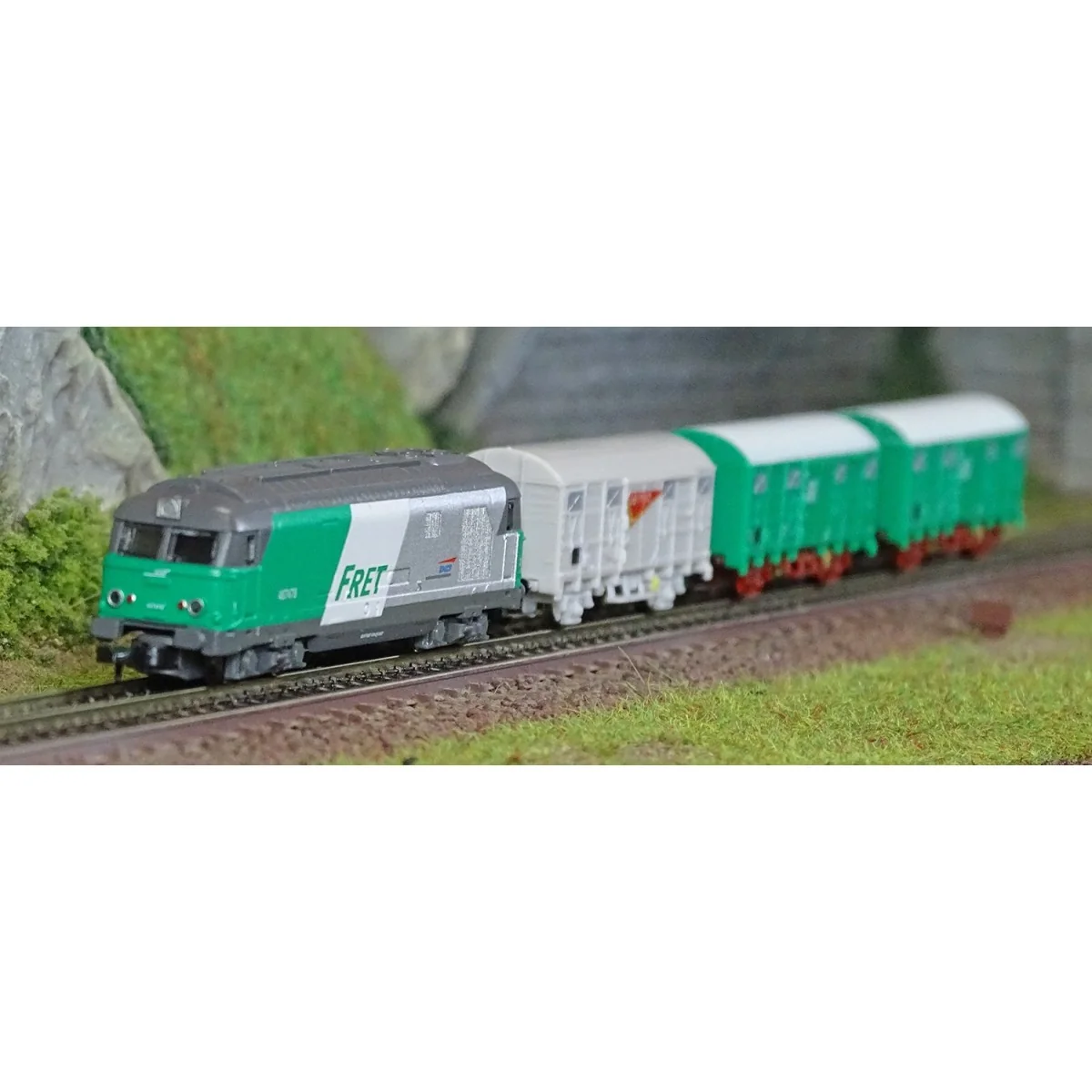 Azar AZP02 Coffret de départ train de marchandises, locomotive BB 67400 FRET SNCF, échelle Z AZAR Models AZAR_AZP02 - 2