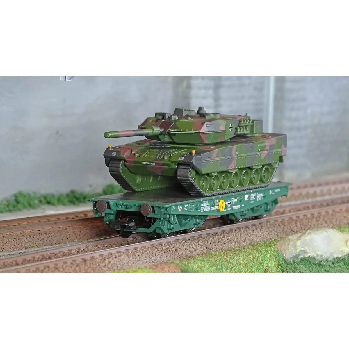 Marklin 48843 Rlmmps flat wagon for heavy load transport, DB, with ...