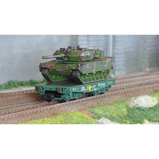 Marklin_48871-Marklin 48871 Rlmmps flat wagon for heavy load transport, DB, with Leopard 2A6 tank
