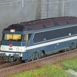 Ree Modeles CC70002 Locomotive diesel CC 70002, Livrée d'origine, plaques en relief, dépôt CHALINDREY Ree Modeles CC-70002 - 1