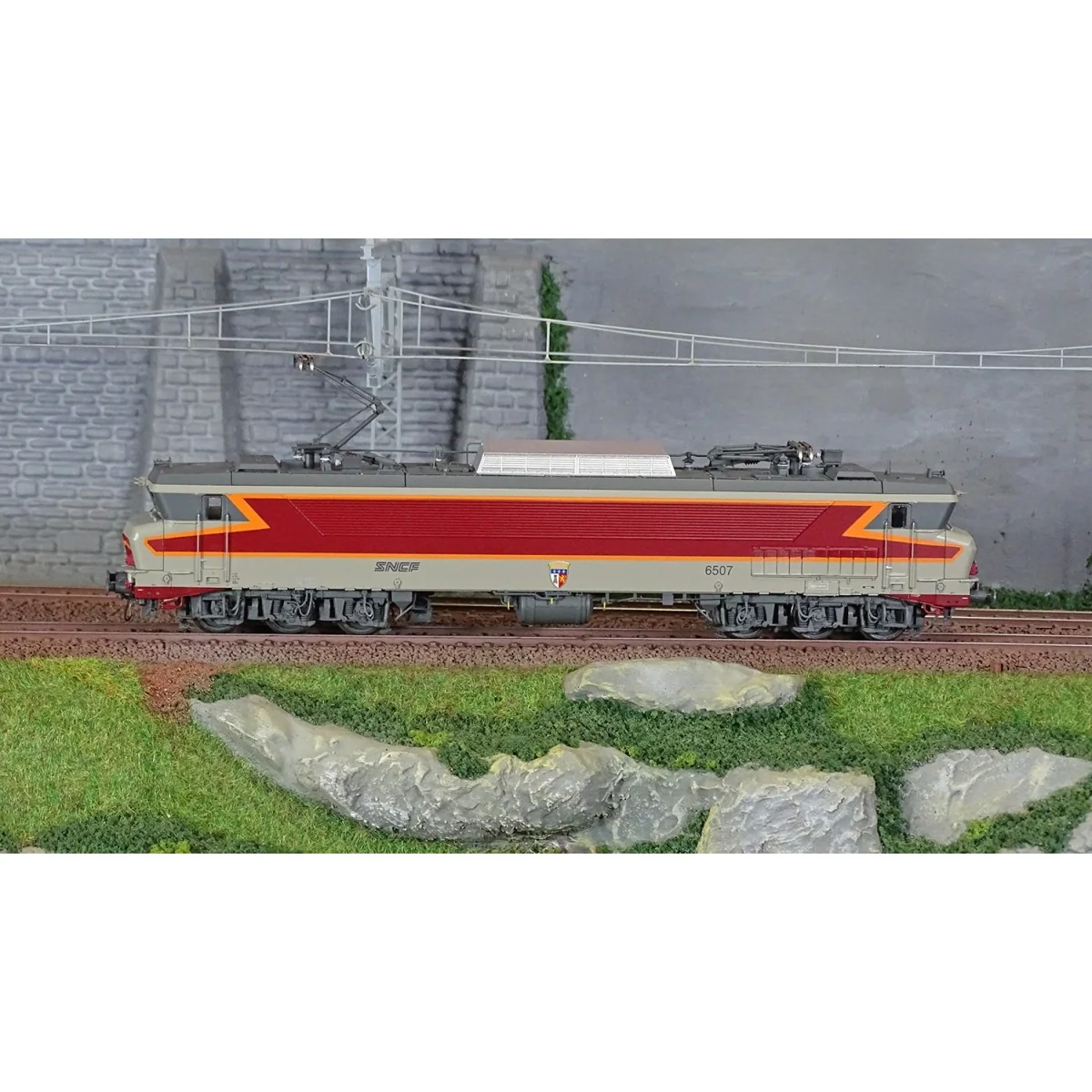 LS Models 10312 CC 6507 SNCF electric locomotive, Arzens, Nouille l...