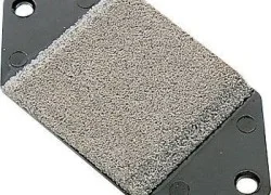 Roco 40019 Replacement skid for cleaner wagon