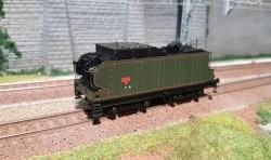 Ree Modeles MB 094 Tender Type PLM 30 A 150 SNCF, Vert SNCF 306 filets rouge (pour décor) Ree Modeles MB-094 - 1