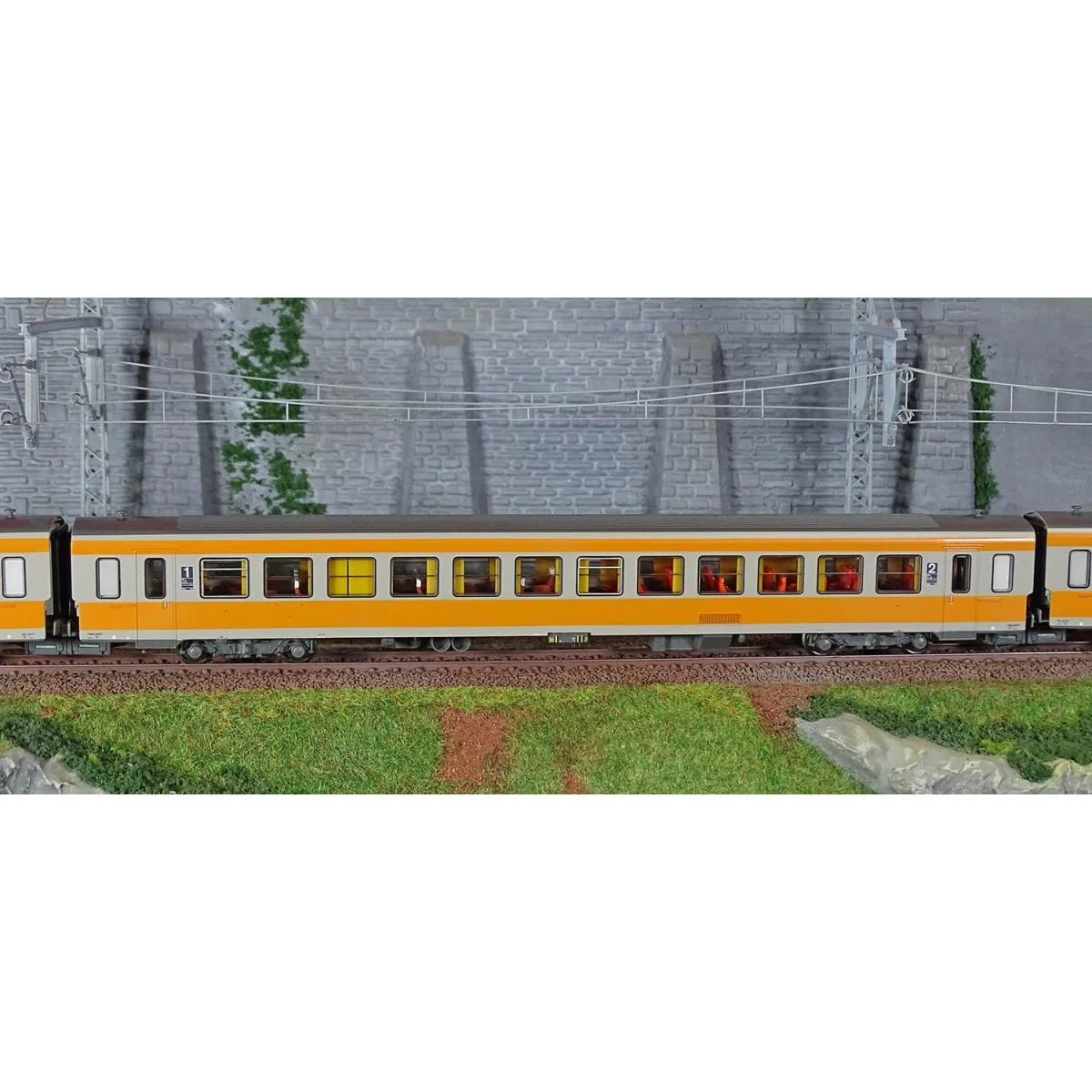 EPM E.22.15.04S Complete RTG train set No. 37, Concrete Grey 804 an...