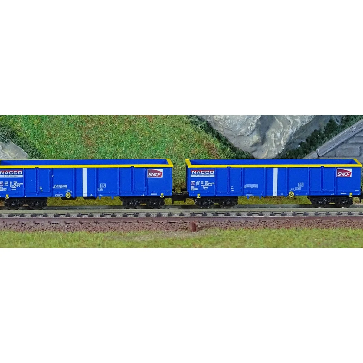 Arnold HN6602 Set of 3 Eamnos gondola wagons, SNCF, Nacco, N scale ...