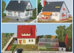 Sai 216 Set of 3 pavilions including a market gardener and barriers...