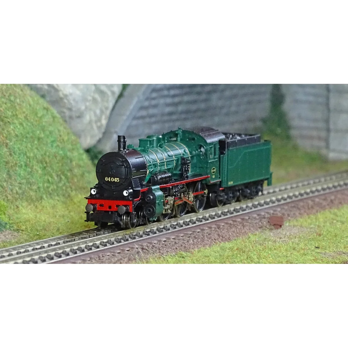 Fleischmann 7170020 Locomotive à vapeur série 64, SNCB, digital, N - 1/160 Fleischmann Fle_7170020 - 1 Fleischmann 7170020 Locomotive à vapeur série 64, SNCB, digital, N - 1/160 Fleischmann Fle_7170020 - 1