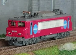 Roco 7500013 BB 22238 electric locomotive, SNCF, Ouigo