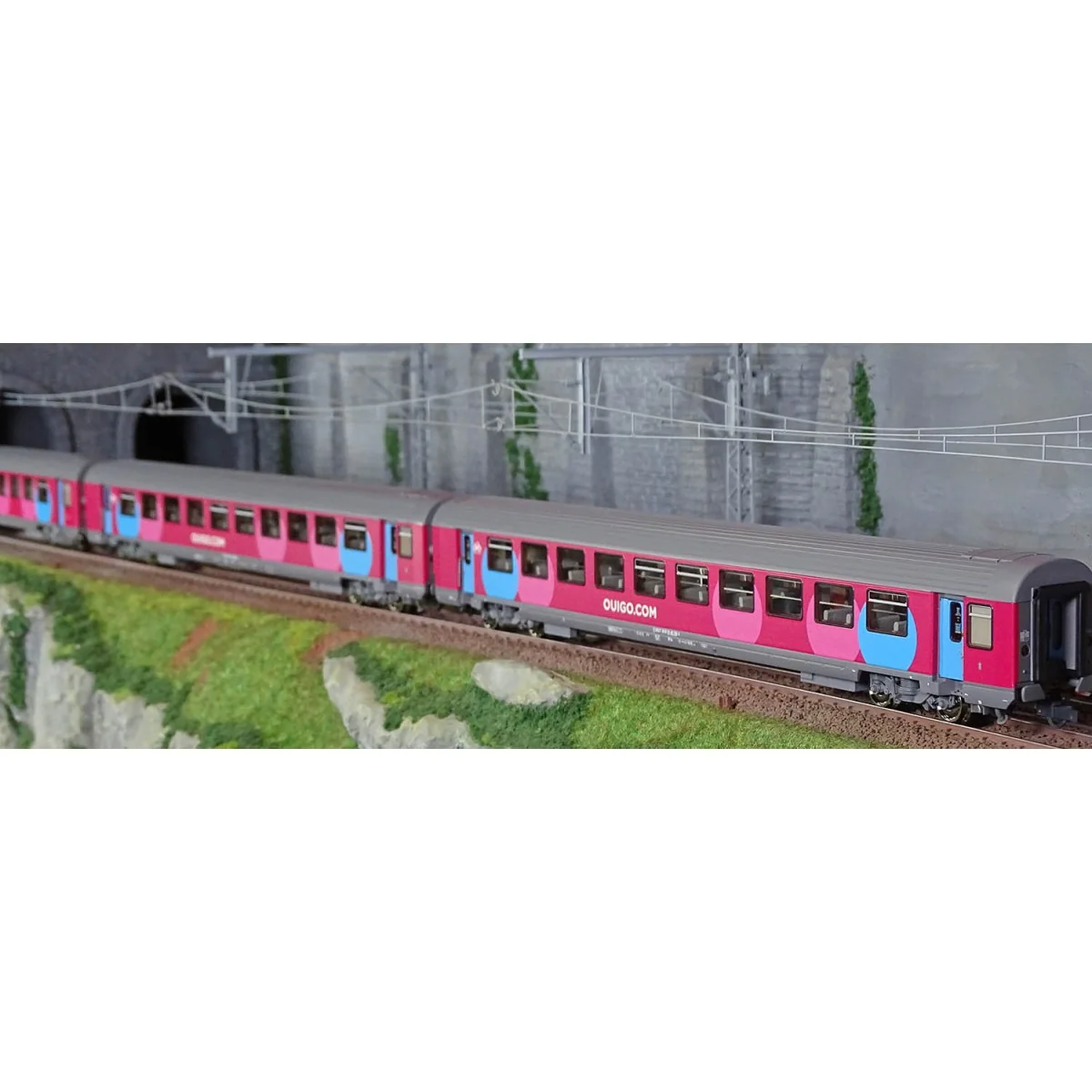 Roco 6200025 Set of 3 passenger cars Corail, SNCF, Ouigo coaches - ...
