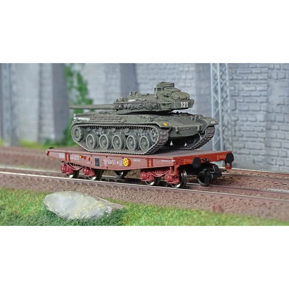 Ree models WBA031 Tank Carrier Wagon Rlmmp, SNCF + Char AMX 30B - L...