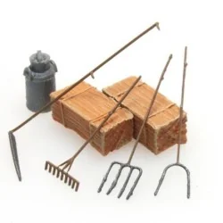 Artitec 387.281 Farm tools, milk can, straw bales - Artitec - Arti_...