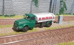 Ree Modeles CB 069 Willeme Wine Tanker Truck "PRIMOR" - Ree Modeles...