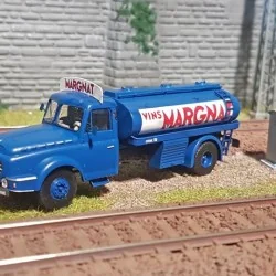 Ree Modeles CB 072 Camion Willeme Citerne à vin "MARGNAT" Ree Modeles CB-072 - 1