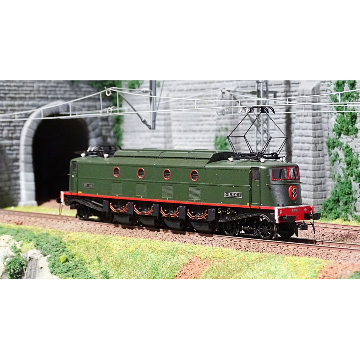 Jouef HJ2367S SNCF 5401 2D2 Electric Locomotive, Montrouge Depot, E...