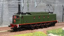 Jouef HJ2367S Locomotive électrique 2D2 5401 SNCF, Dépôt Montrouge, ep.III, digitale sonore Jouef HJ2367S - 1