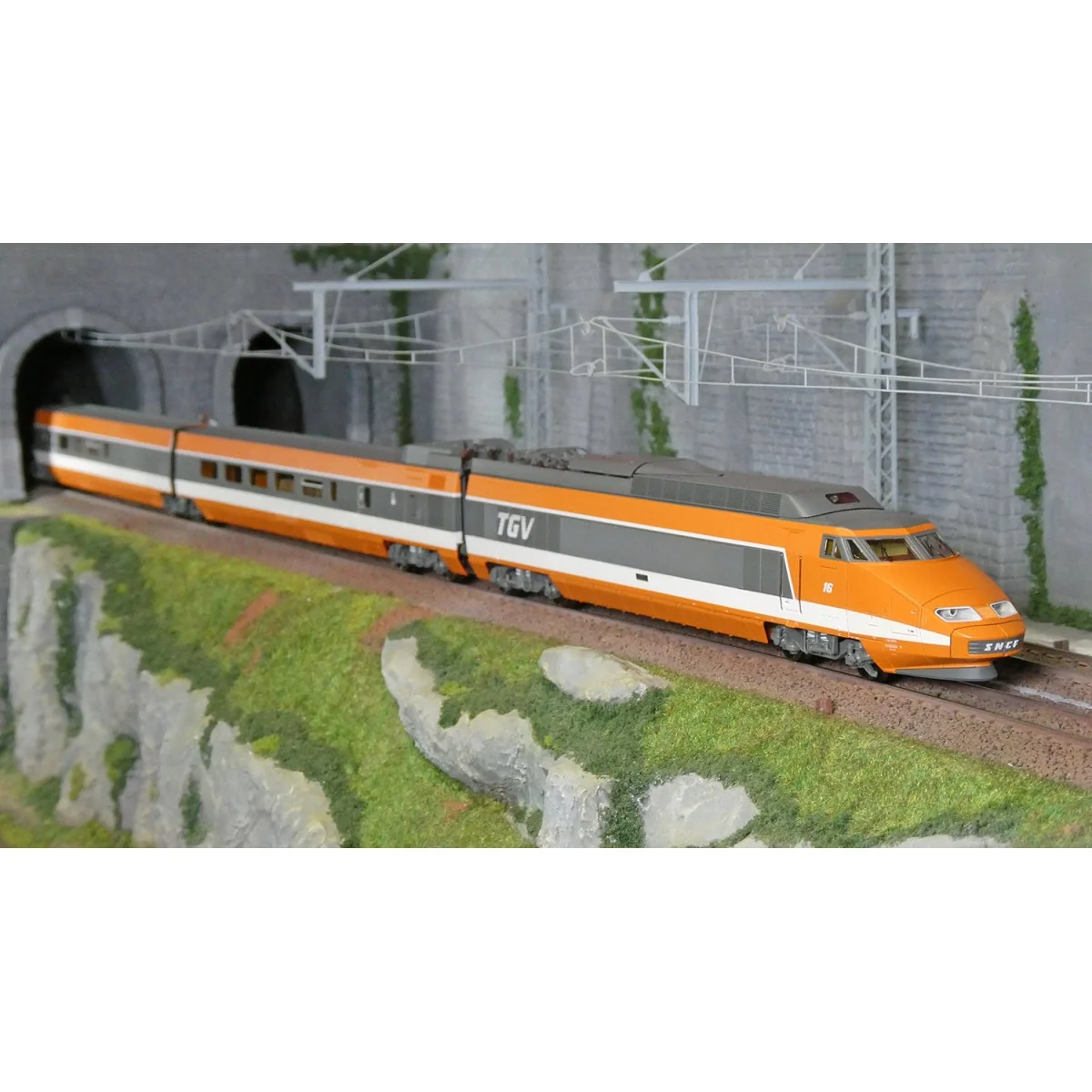 Ree Modeles TGV004S Set de 7 éléments TGV RECORD du MONDE 380Km/h N°16, SNCF, digital sonore, panto motorisés Ree Modeles TGV-00