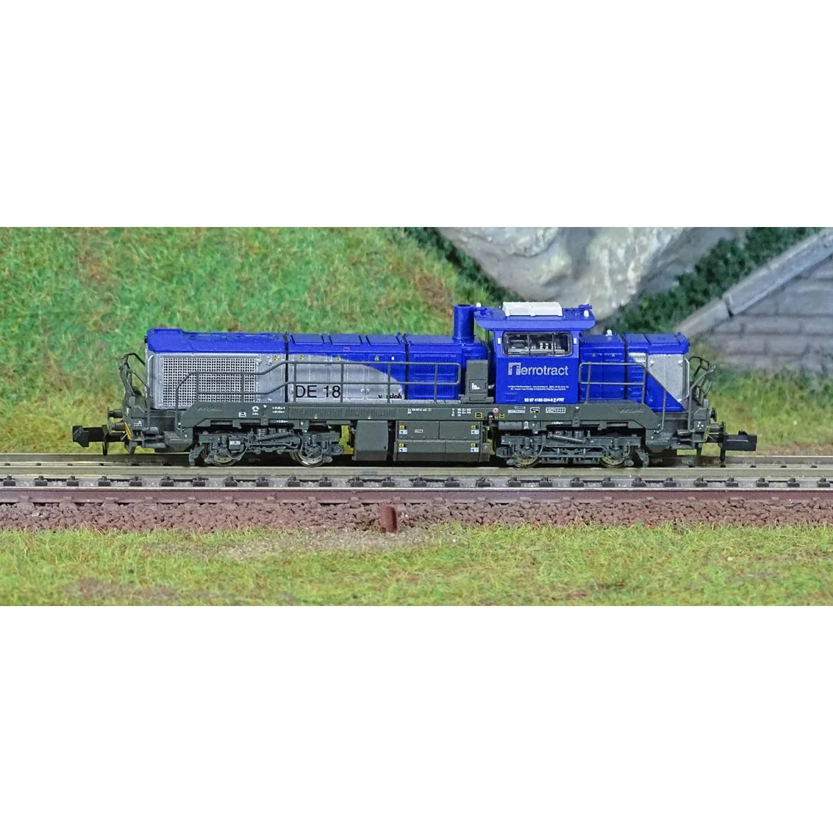 Hobbytrain H32106 Vossloh DE18 diesel locomotive, 004-6, Ferrotract...