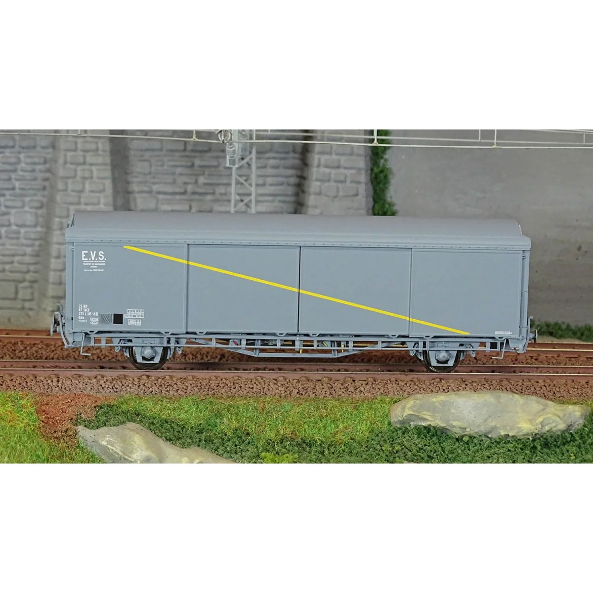 LS Models 30681 EVS Wagon, HS, SNCF, grey, high roof, yellow stripe...