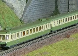 Arnold HN2635S Autorail diesel RGP 2 modernisé , SNCF, vert/beige, échelle N, sonore Arnold HN2635S - 1