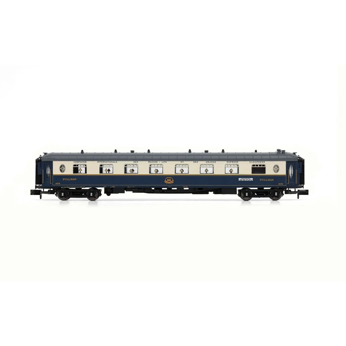 Arnold HN4490 Set of 3 passenger cars "Edelweiss Pullman Express", ...