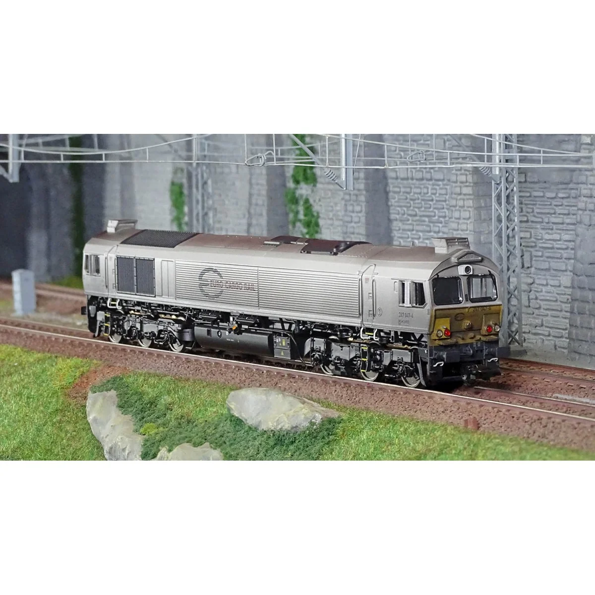 Trix 22996 Locomotive diesel Classe 77, DB, Euro Cargo Rail, digitale sonore Trix Trix_22996 - 3 Trix 22996 Locomotive diesel Classe 77, DB, Euro Cargo Rail, digitale sonore Trix Trix_22996 - 3