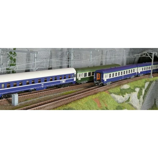 Roco 6200080 Set de 4 voitures voyageurs Arlberg-Express, SNCF Roco Roco_6200080 - 1 Roco_6200080-Roco 6200080 Set de 4 voitures voyageurs Arlberg-Express, SNCF