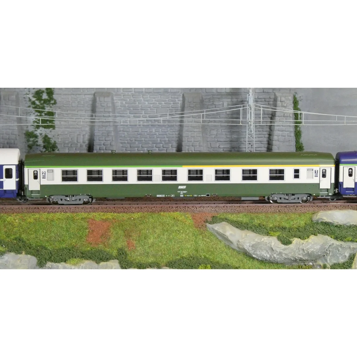 Roco 6200080 Set de 4 voitures voyageurs Arlberg-Express, SNCF Roco Roco_6200080 - 4 Roco 6200080 Set de 4 voitures voyageurs Arlberg-Express, SNCF Roco Roco_6200080 - 4