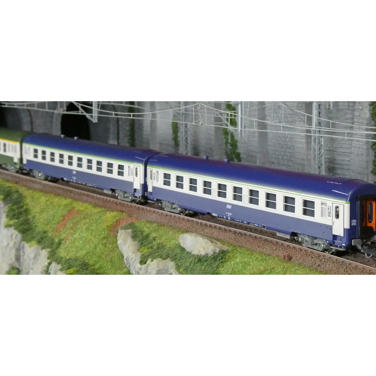 Roco 6200080 Set of 4 Arlberg-Express passenger cars, SNCF - Roco_6...