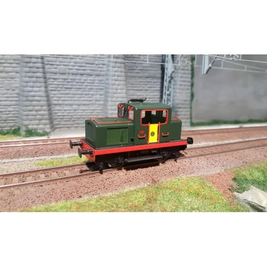 MB-091S-Ree Modeles MB 091S Moyse 32 TDE Industrial Locomotive, Green, Yellow Door, No Headlights, Sound